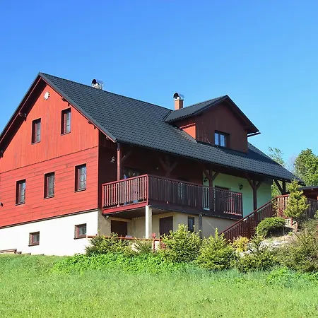 Slunicko Apartment *