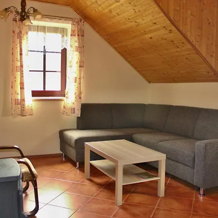 Slunicko Apartment *
