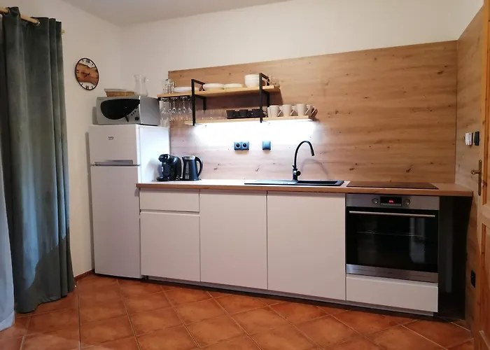 Slunicko Apartment *